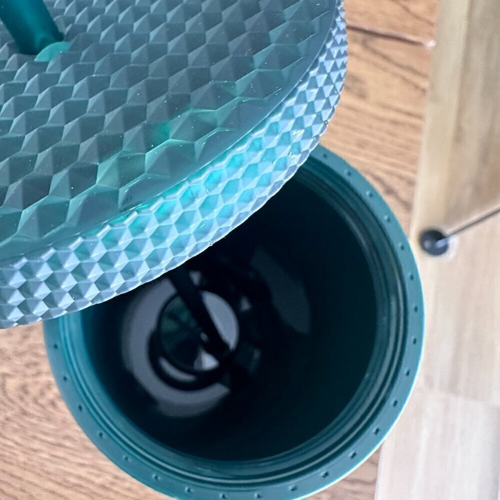 NEW! Starbucks Cold Cup Tumblers Matte Forest Green Diamond Studded 24OZ - Picture 4 of 5